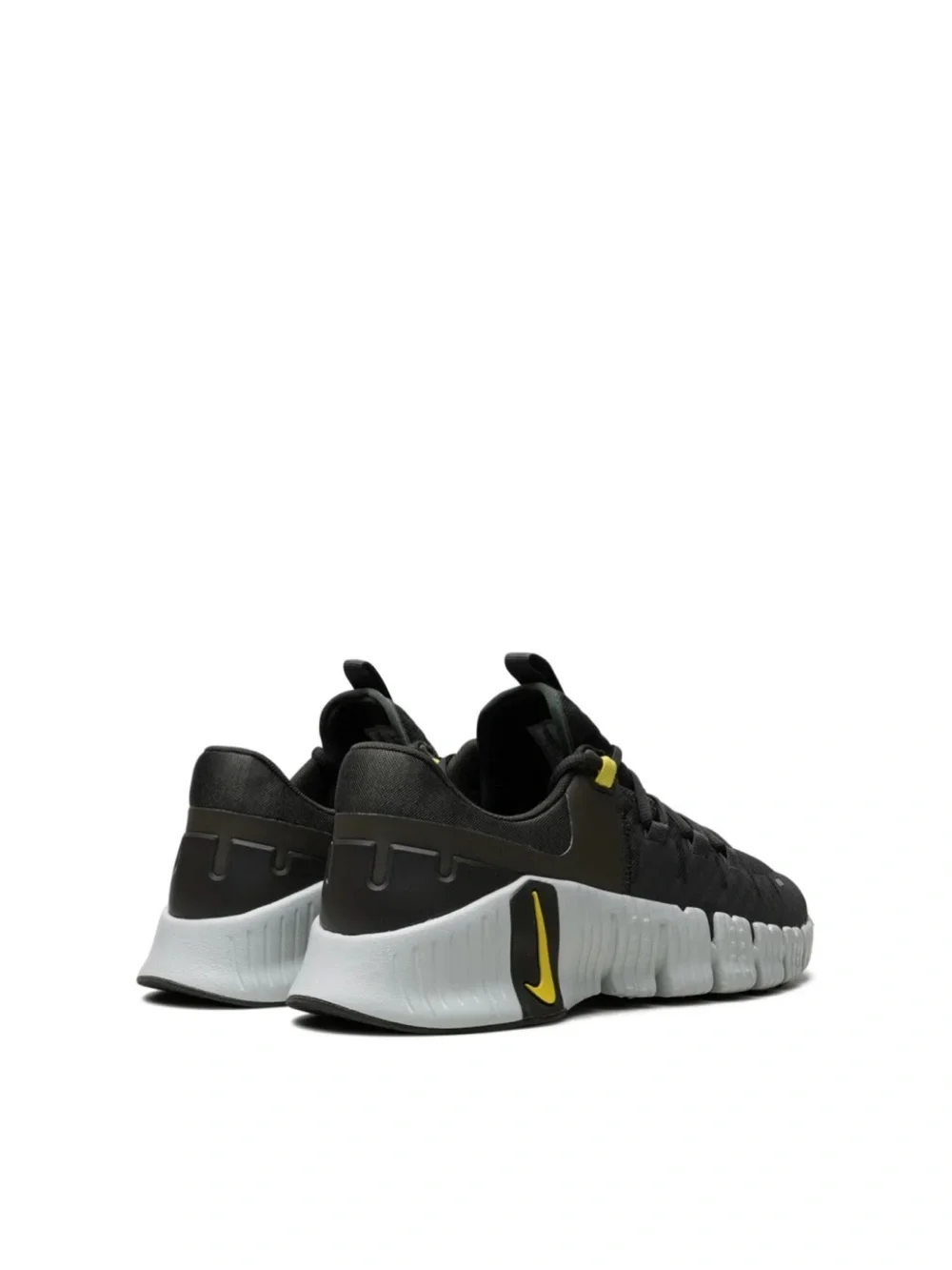 NWT Nike Metcon 5 in Sequoia Size 7 Men’s